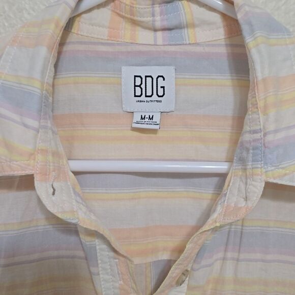 BDG Urban Outfitters Cropped Longsleeve Button up shirt M - Picture 2 of 9